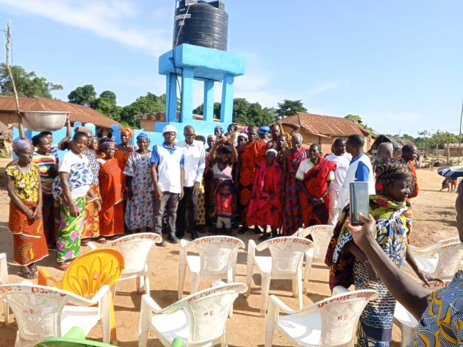 Région du Gontougo / L’ONG FONDATION EMMANUEL et REACH BEYOND offrent des chateaux d’eau aux villages de Biraoudi et Neguere Nagaré